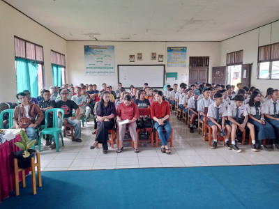 PENGAMBILAN AMPLOP KELULUSAN